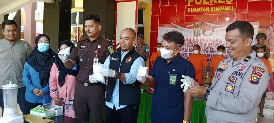 Polres Kuansing Musnahkan Sebanyak 616,92 Sabu dari 4 Kasus 